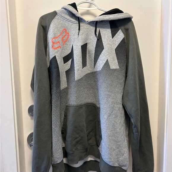 Fox Sweatshirt - Picture 1 of 1